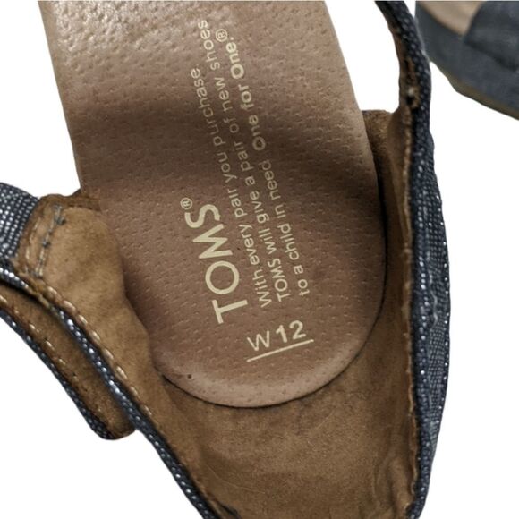 TOMS Metallic Denim Strappy Wedge Heels 12 - Picture 7 of 12